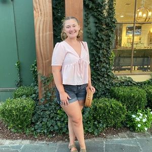 Meet your Posher, Kayleigh